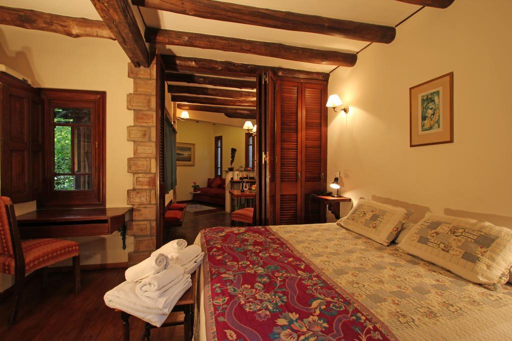 Hotel Casa Glebinias Chacras de Coria Exterior foto